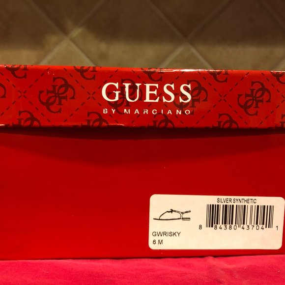 Used - Guess Marciano Silver Thong Sandal - Size 6 - Picture 6 of 6